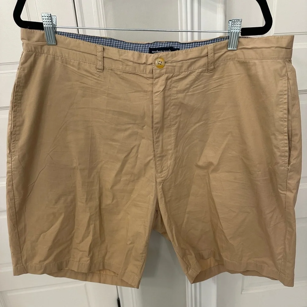 Southern Marsh Beige Khaki Flat Front Chino Cotton Shorts Men’s 38 8” Inseam EUC